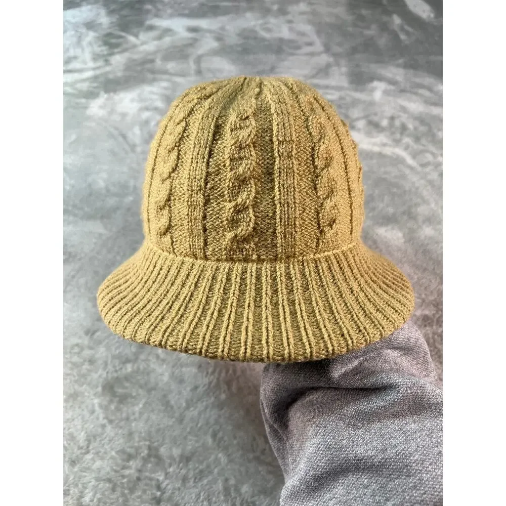 70s vintage Womens ARIS Knit Bucket Hat‎ Tan Light Academia Coquette